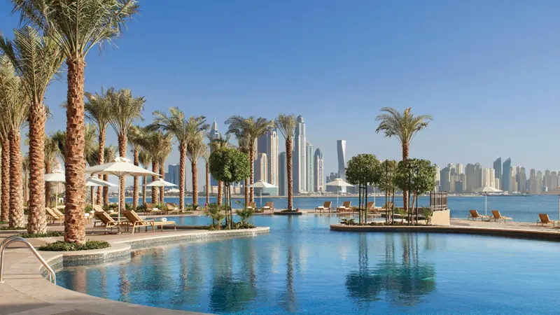 Fairmont Marina Residences